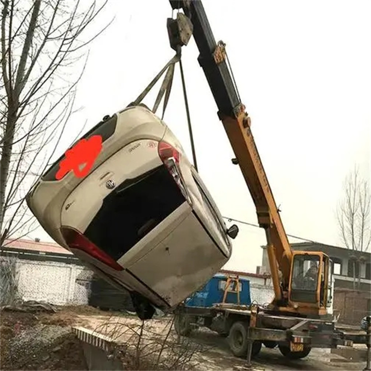 龙安随时待命，吊车24小时道路救援服务全解析