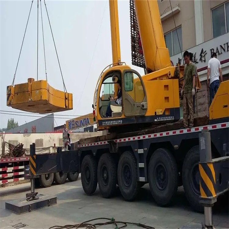 龙安当地吊车出租|机器吊装|75吨|工厂搬迁服务